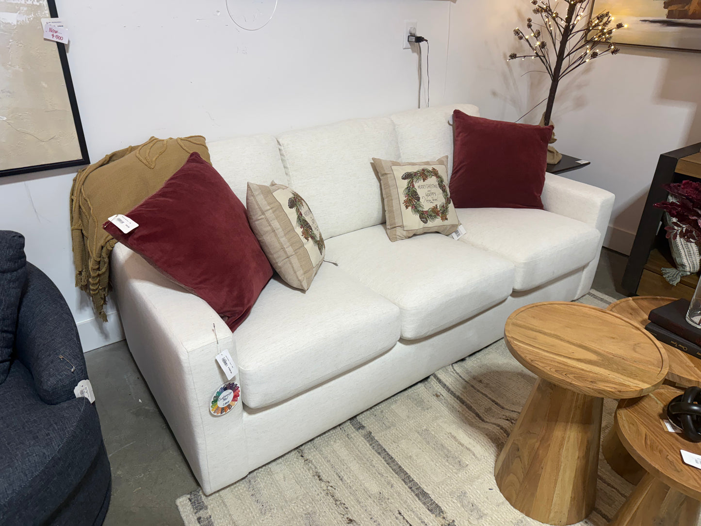 Caverra Sofa - Snow- BHF